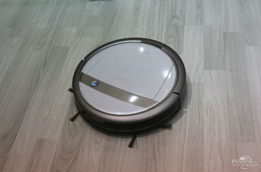 更薄更智能 科沃斯地寶7系掃地機AWE首秀，革新家居清潔體驗